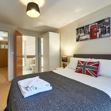 วิชั่น เซอร์วิซ อพาร์ตเมนต์ - ชอร์ตสเตย์ เอ็มเค Apartment มิลตันคีนส์ ภายนอก รูปภาพ