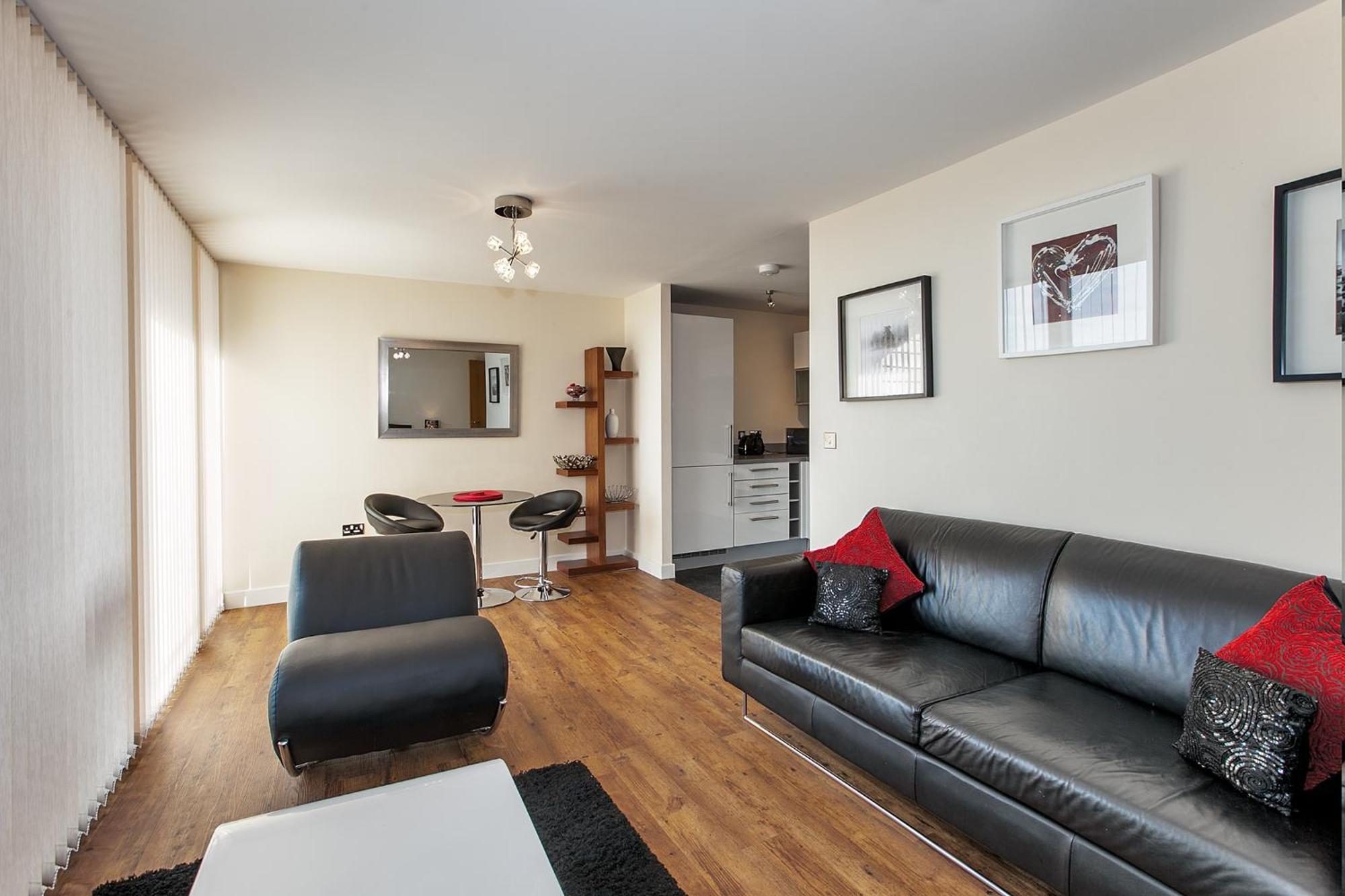 วิชั่น เซอร์วิซ อพาร์ตเมนต์ - ชอร์ตสเตย์ เอ็มเค Apartment มิลตันคีนส์ ห้อง รูปภาพ