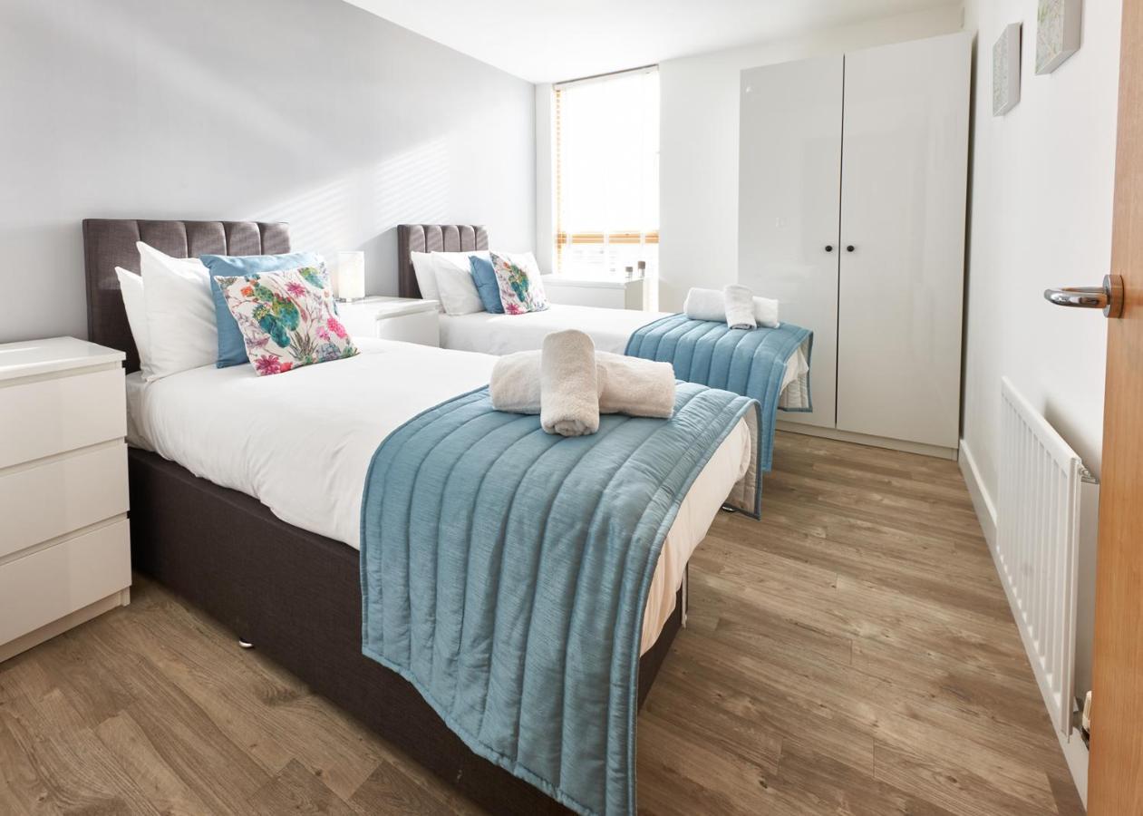 วิชั่น เซอร์วิซ อพาร์ตเมนต์ - ชอร์ตสเตย์ เอ็มเค Apartment มิลตันคีนส์ ภายนอก รูปภาพ